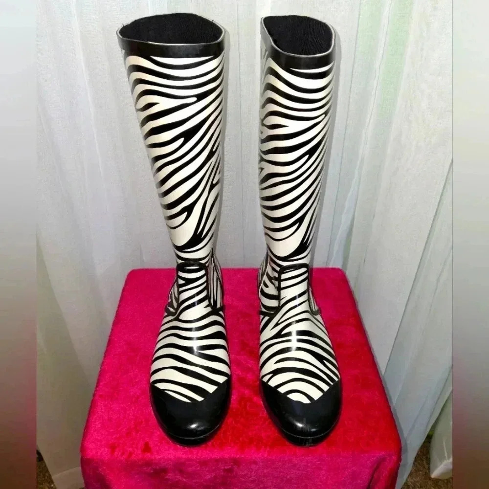 Michael Kors  wedge rain boots - Picture 3 of 7